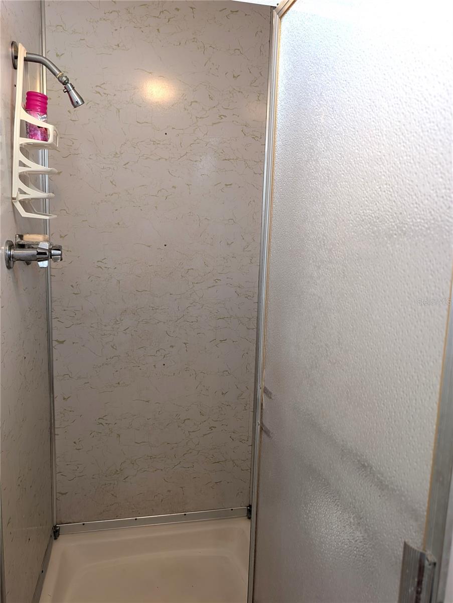 GOLDEN GATE MOBILE HOME PARK UNREC - Residential