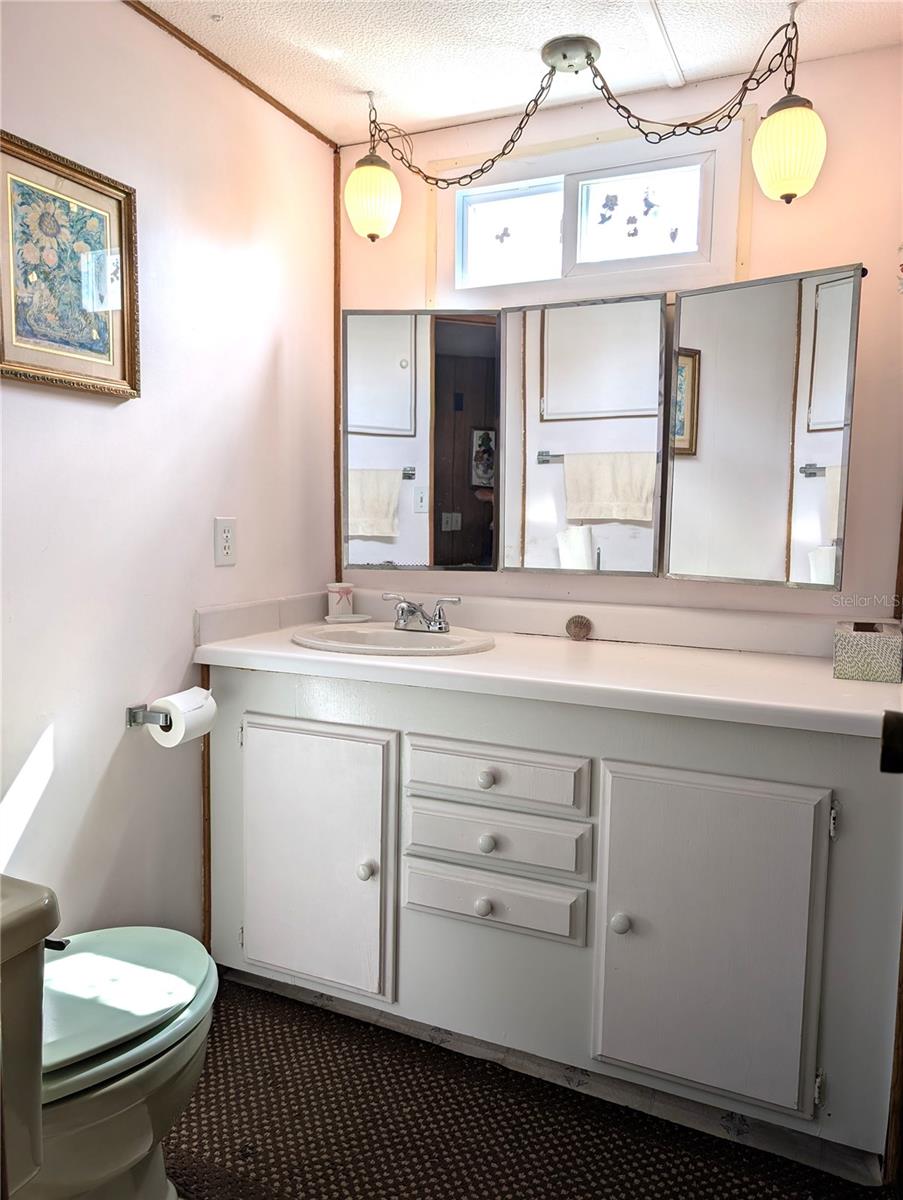 GOLDEN GATE MOBILE HOME PARK UNREC - Residential