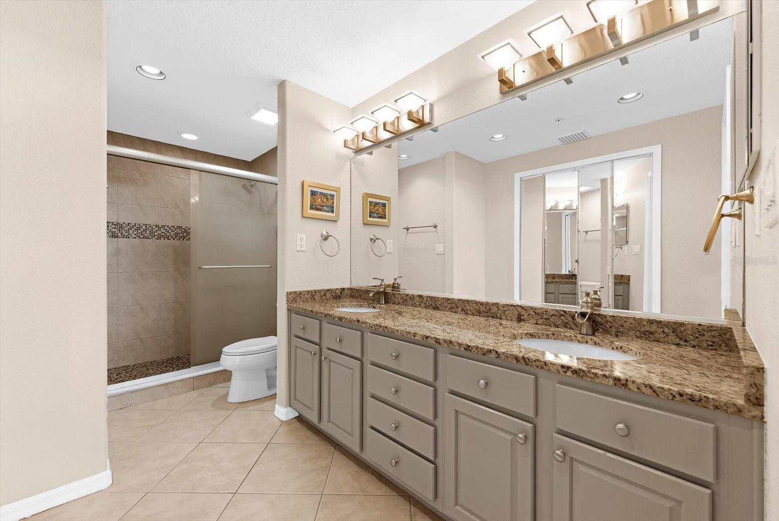 BLACKBURN HARBOR - Residential