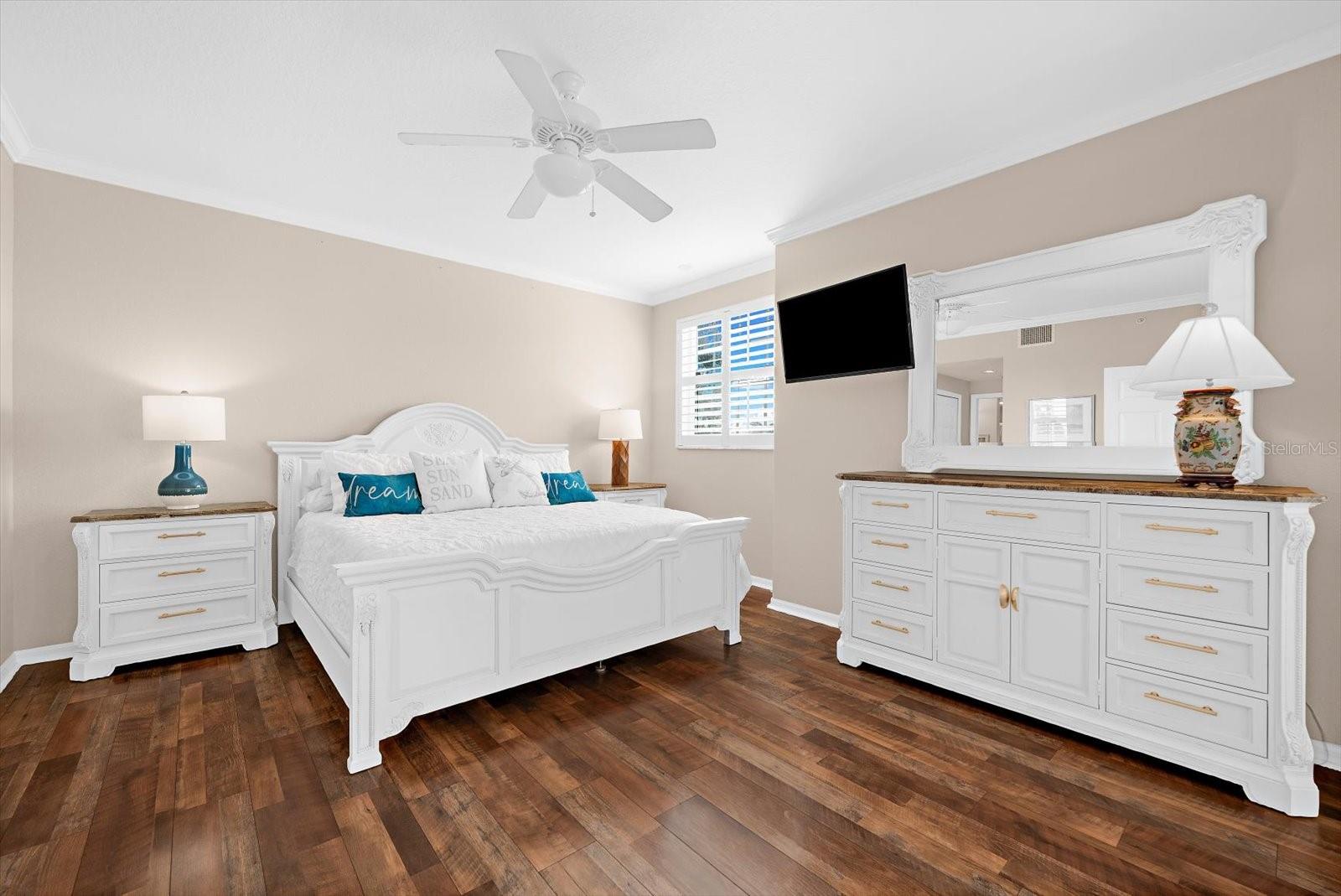 BLACKBURN HARBOR - Residential