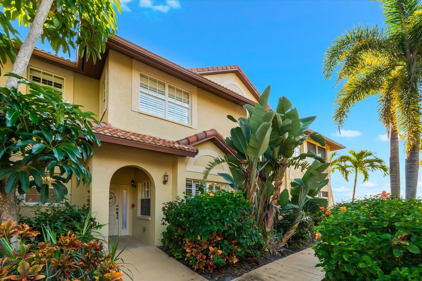 BLACKBURN HARBOR - Residential