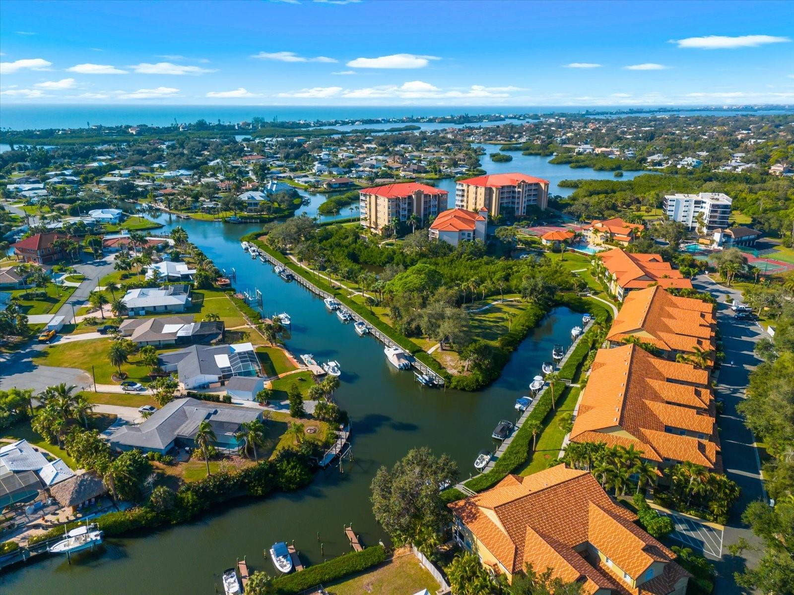 BLACKBURN HARBOR - Residential