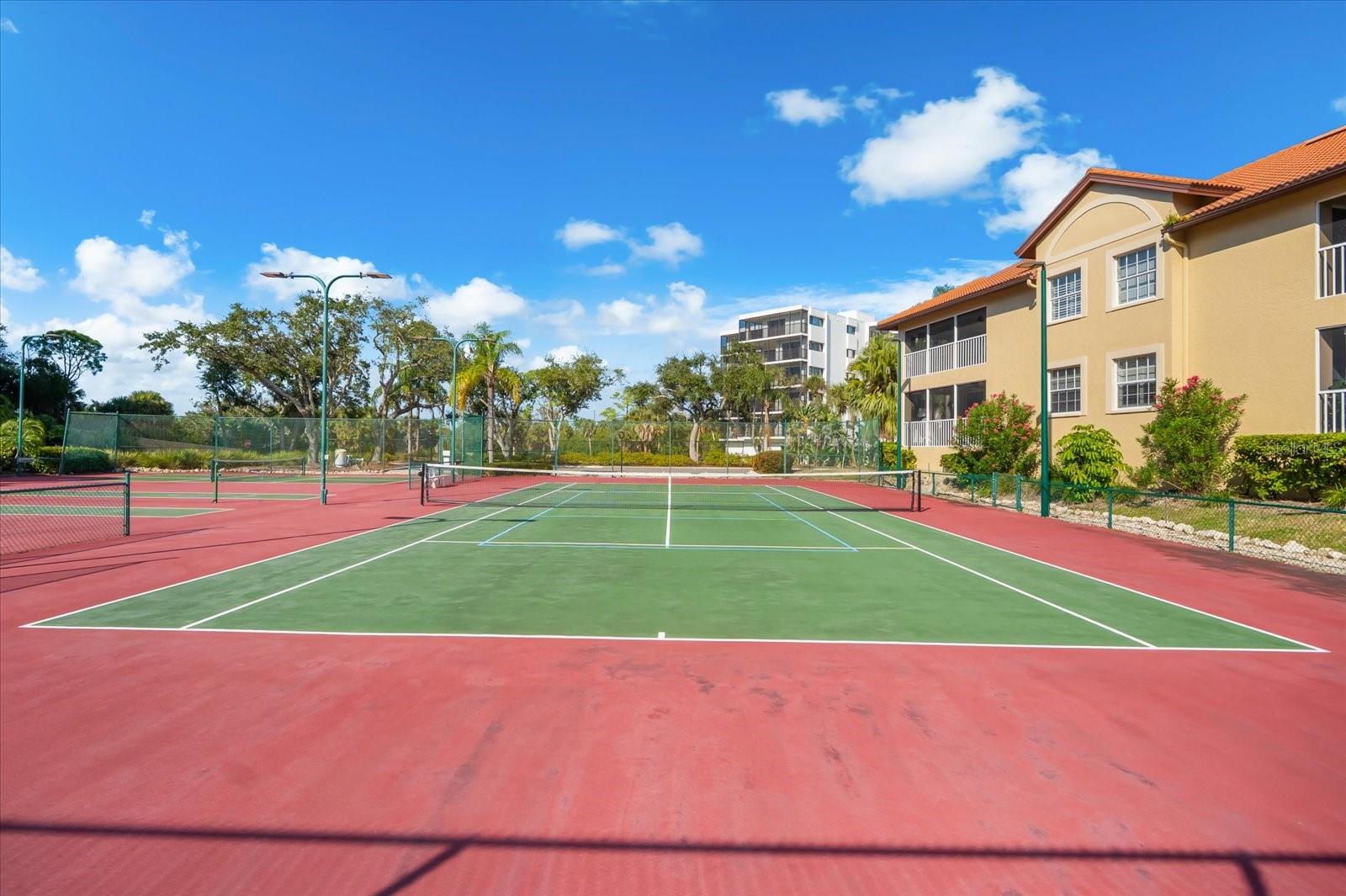 BLACKBURN HARBOR - Residential