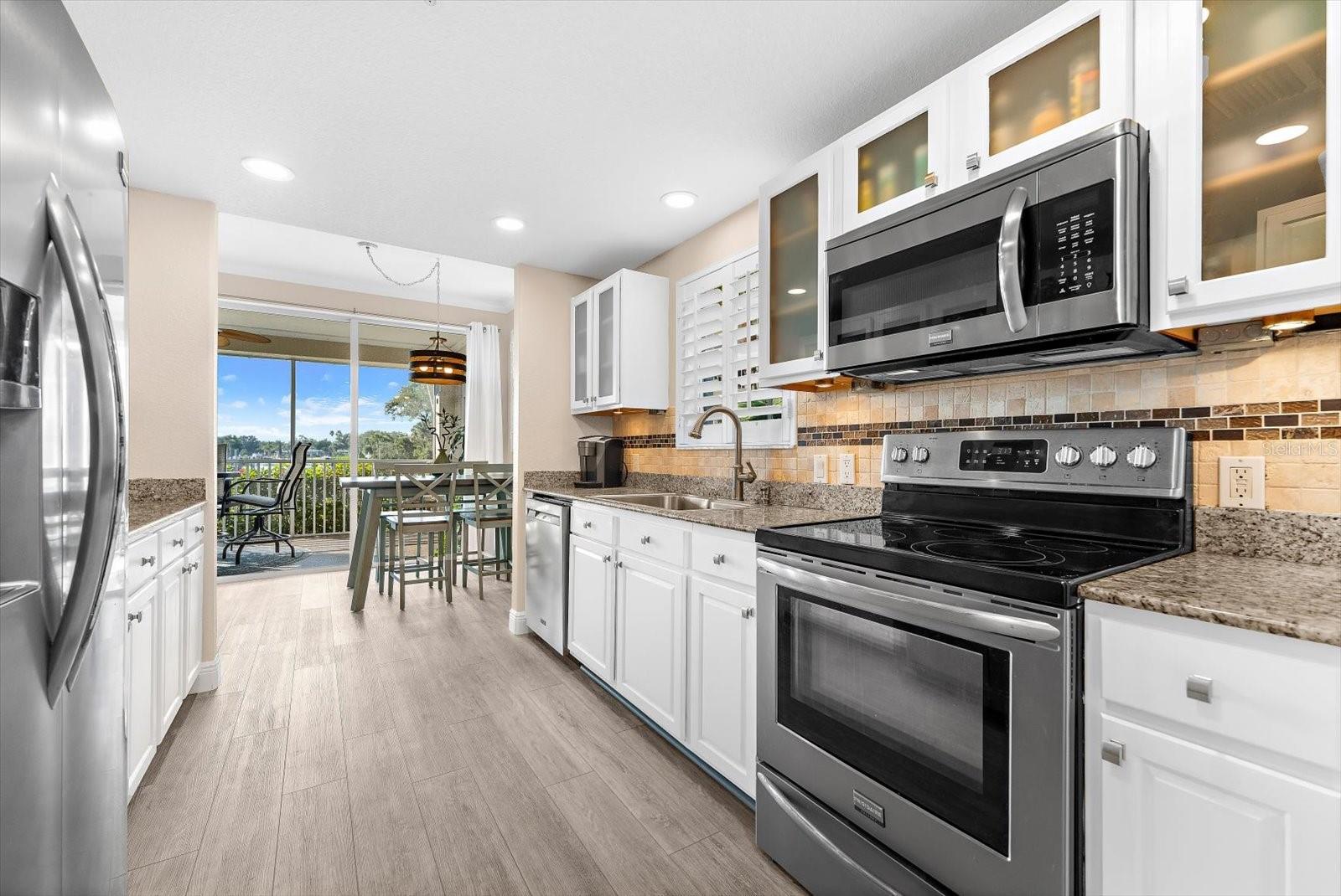 BLACKBURN HARBOR - Residential