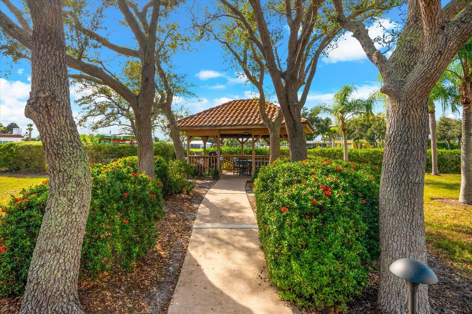 BLACKBURN HARBOR - Residential