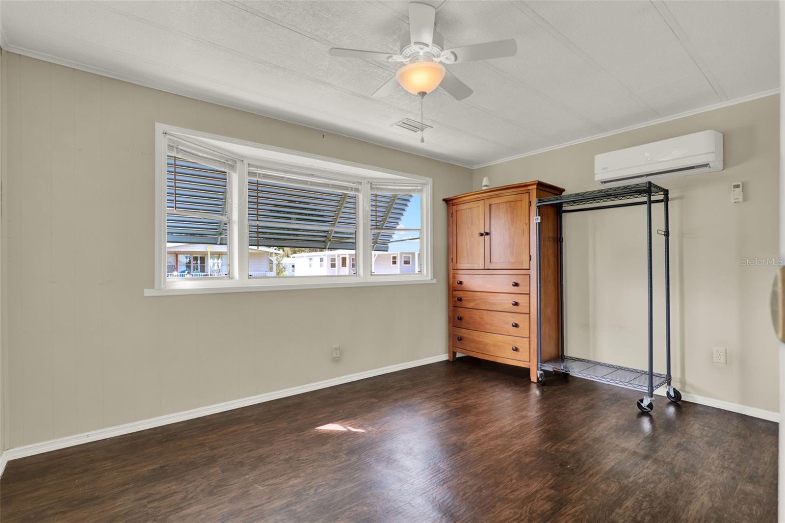 KOVE ESTATES COOP - Residential