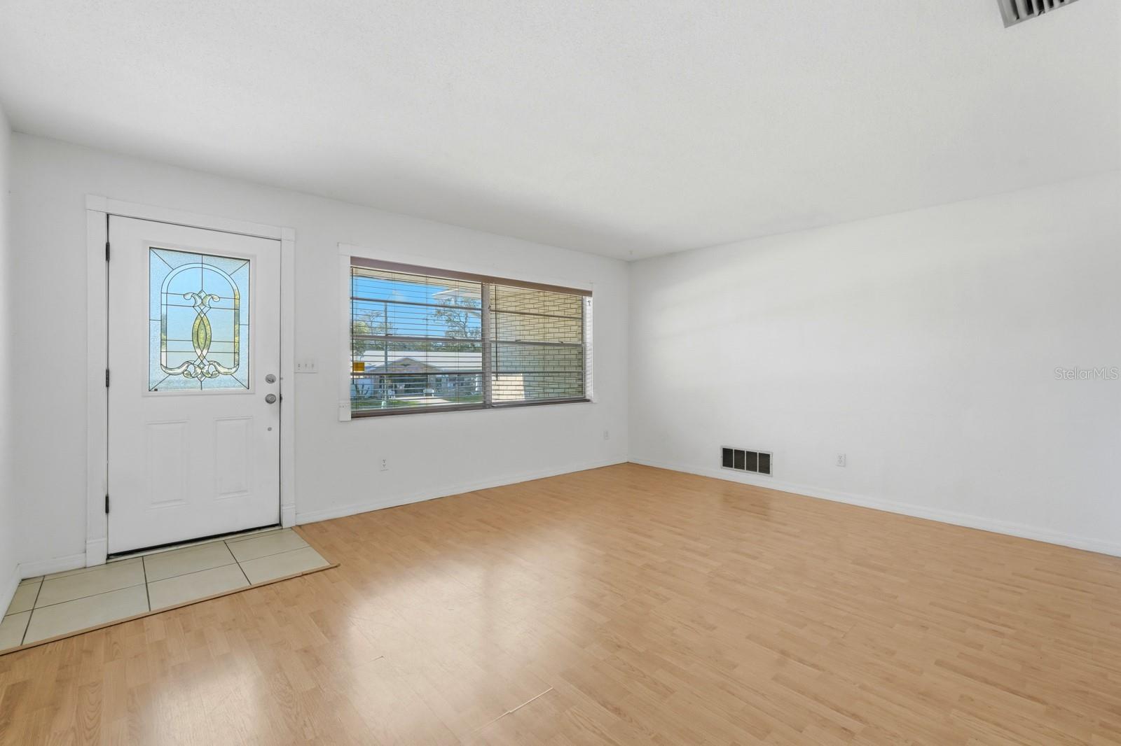 KINGSWOOD - Residential