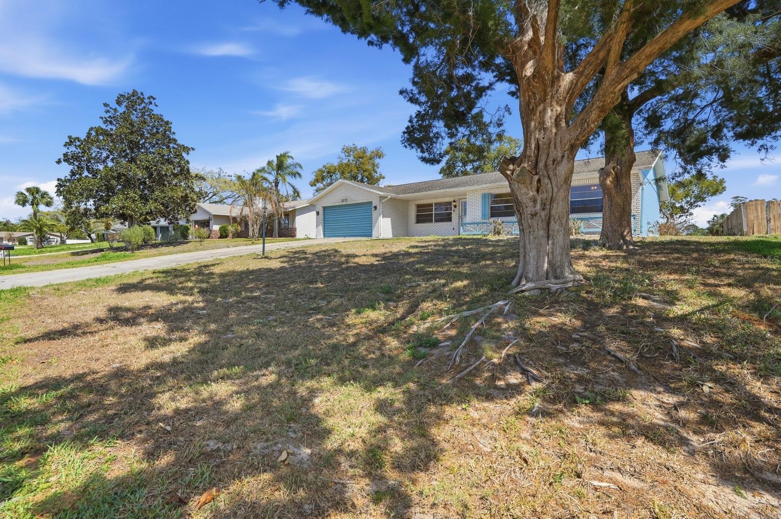 KINGSWOOD - Residential