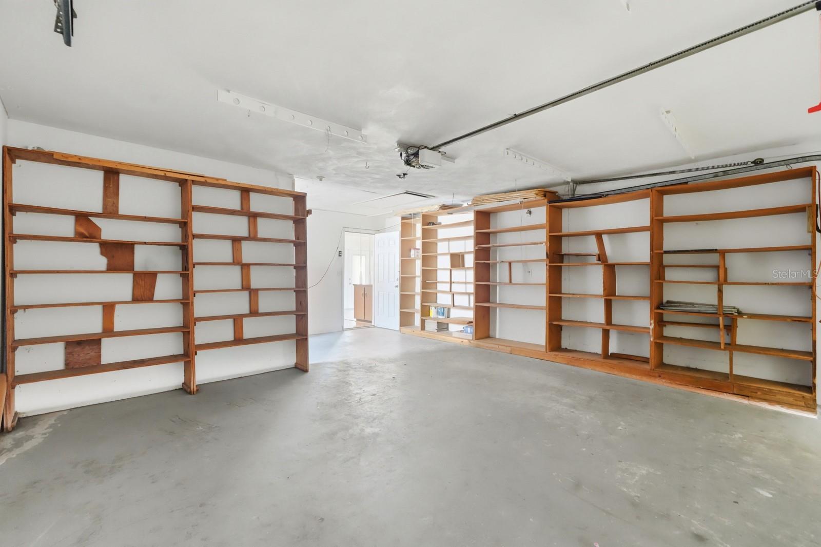 KINGSWOOD - Residential