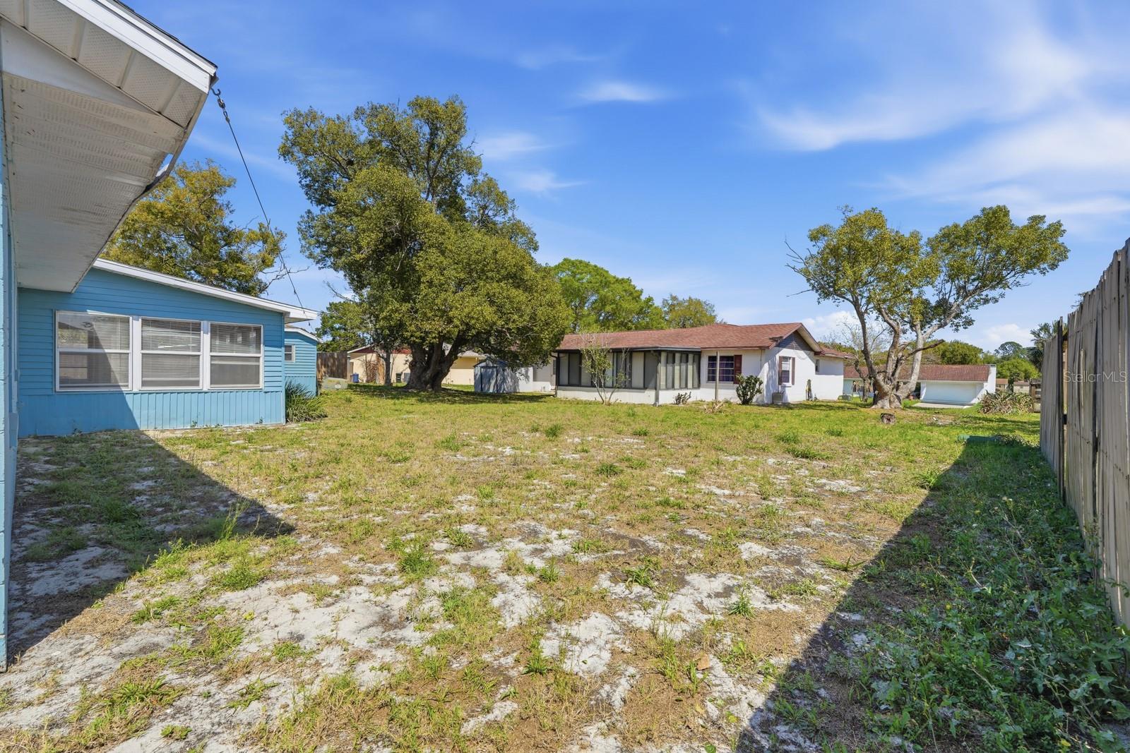 KINGSWOOD - Residential