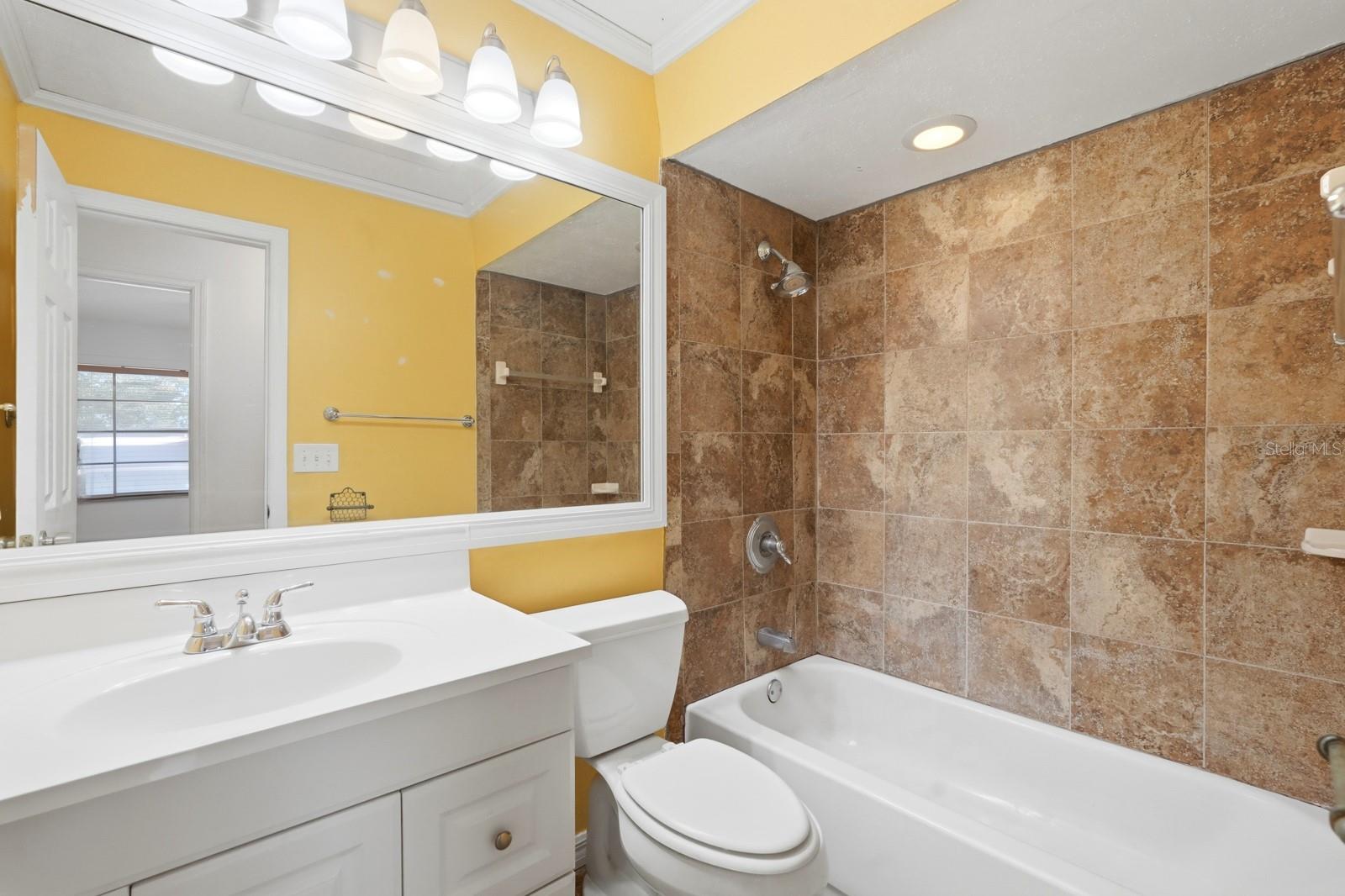 KINGSWOOD - Residential