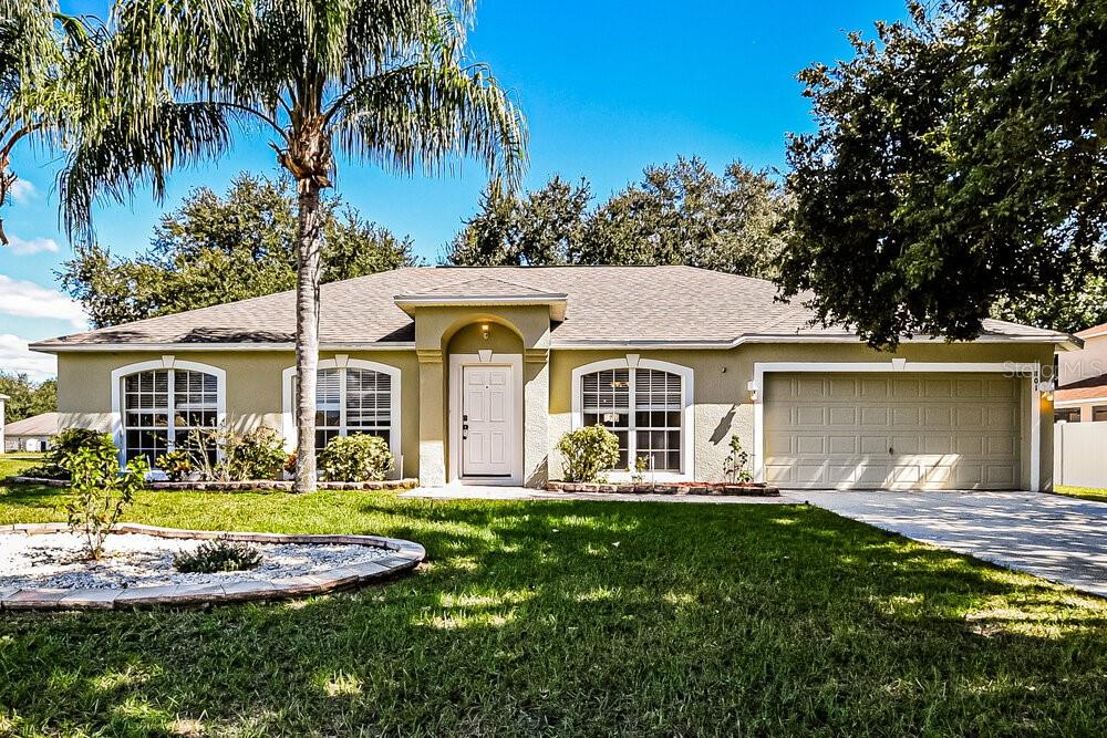 Photo 1 of 16 — 801 CLEAR BROOK COURT, FRUITLAND PARK, FL 34731