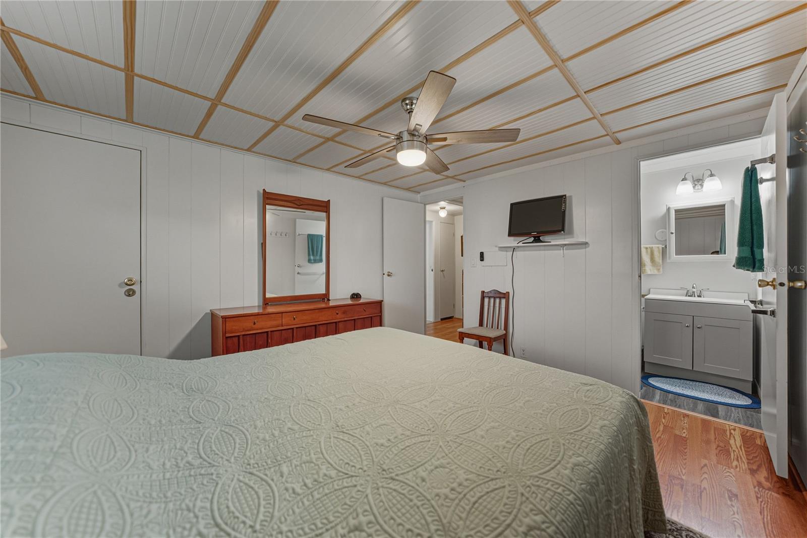 SPANISH TRAILS VILLAGE CONDO - Residential