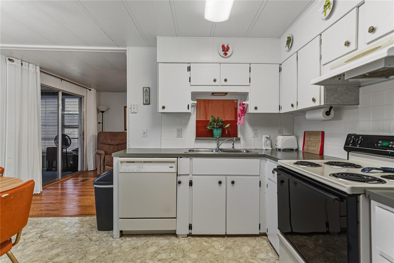 SPANISH TRAILS VILLAGE CONDO - Residential