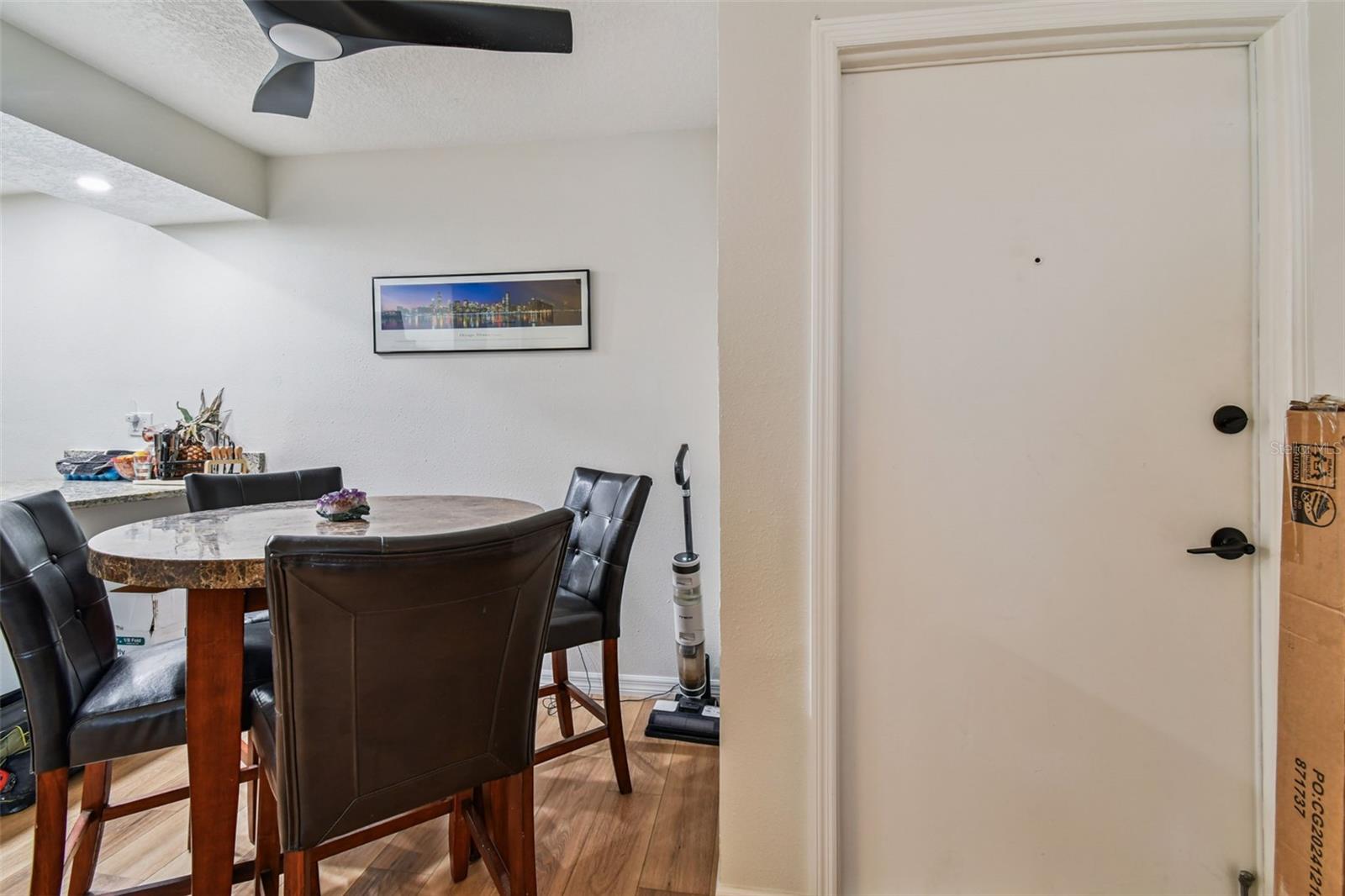 FOUNTAIN SQUARE CONDO - Residential