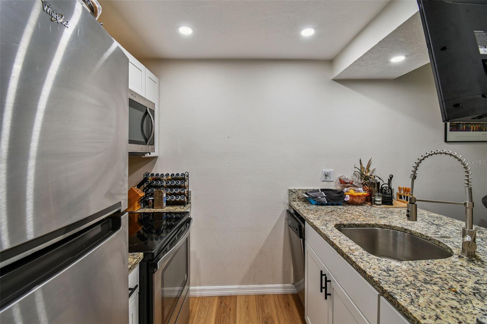 FOUNTAIN SQUARE CONDO - Residential