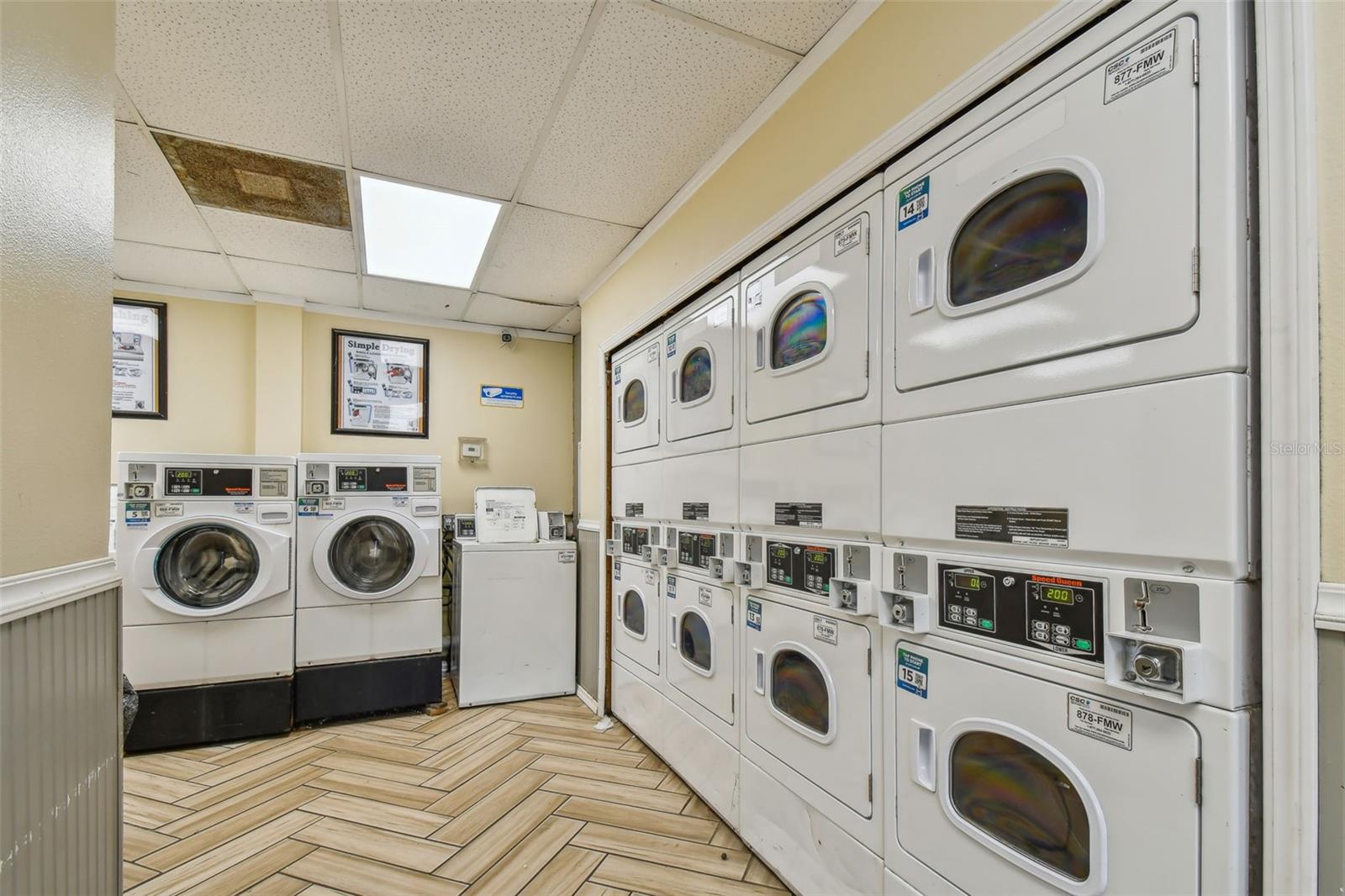 FOUNTAIN SQUARE CONDO - Residential