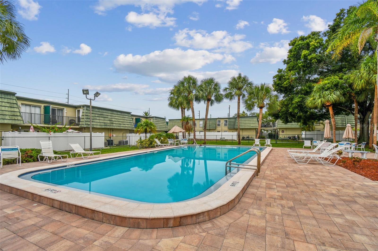 FOUNTAIN SQUARE CONDO - Residential