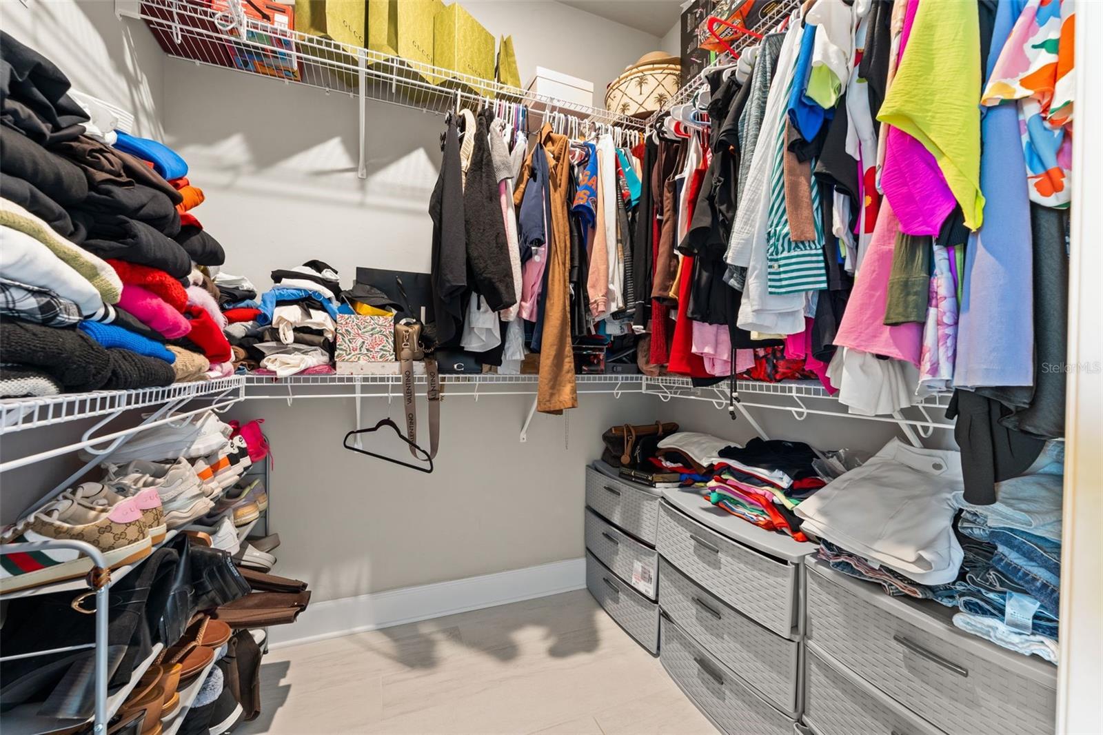 COUNTRYWAY OF NEWBERRY PH IV PB 37 PG 78 - Residential