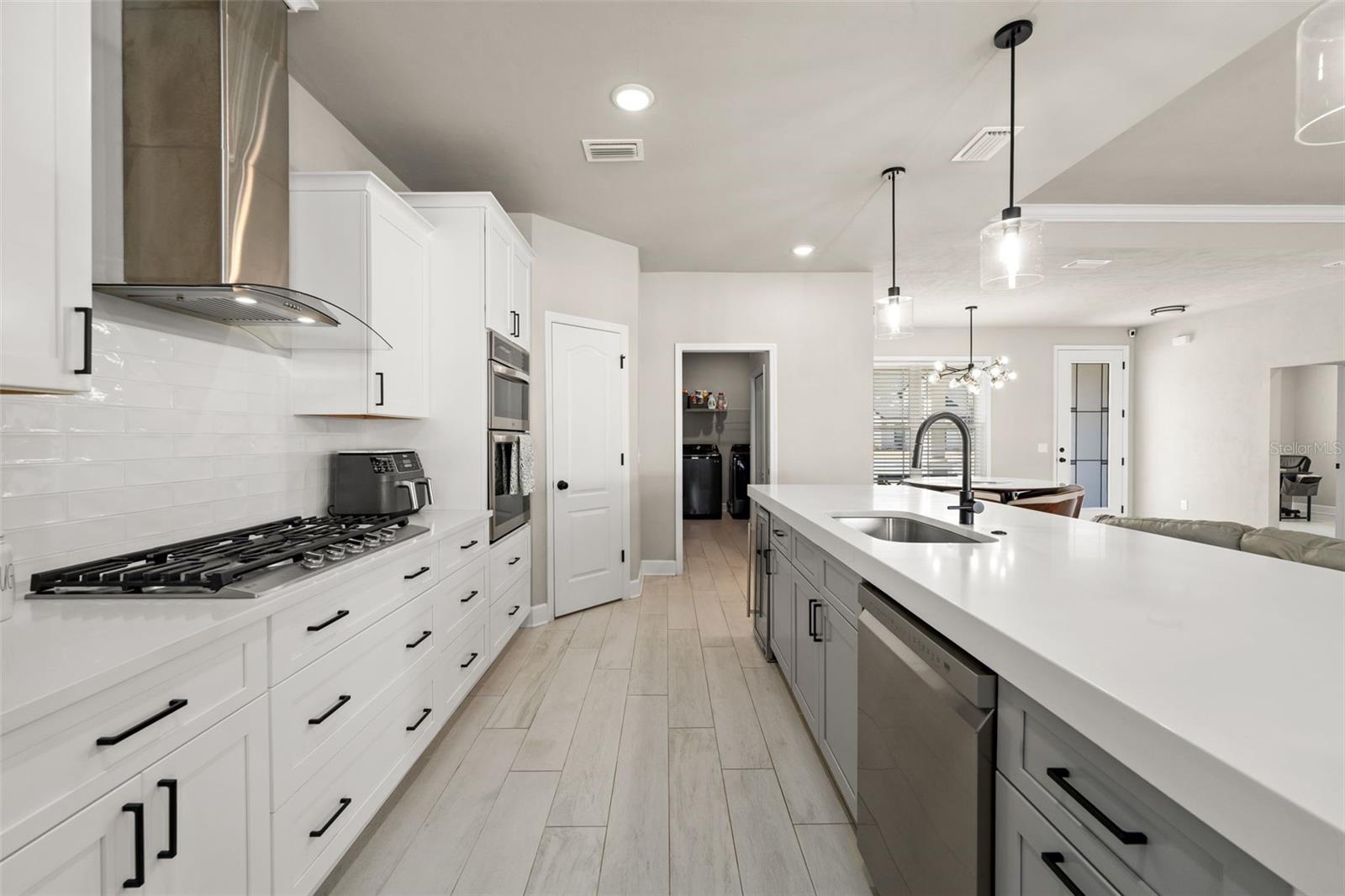 COUNTRYWAY OF NEWBERRY PH IV PB 37 PG 78 - Residential