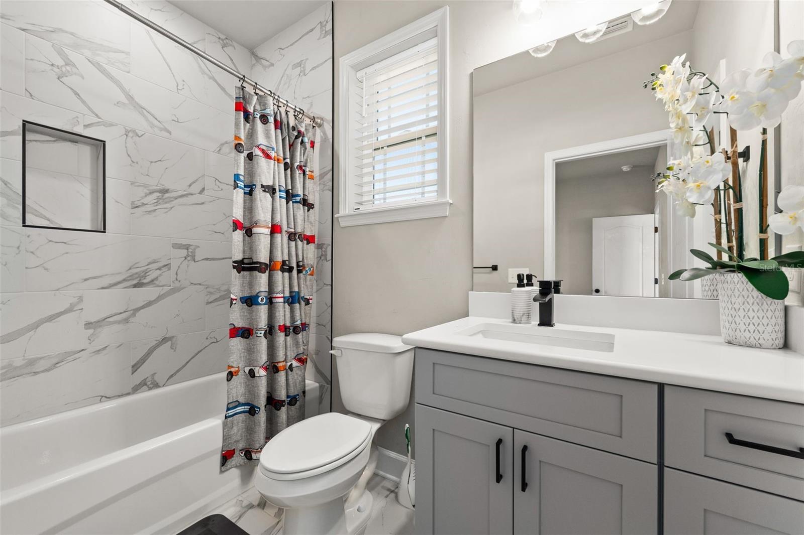 COUNTRYWAY OF NEWBERRY PH IV PB 37 PG 78 - Residential