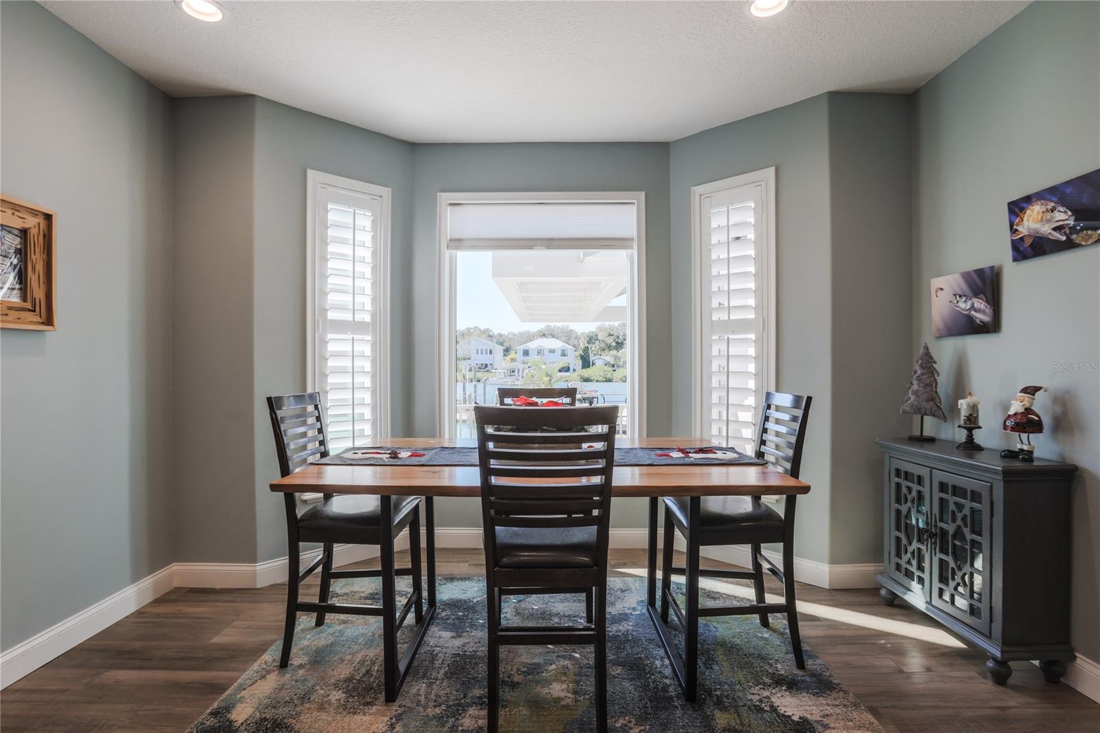 Yacht Club Island Estate - Residential