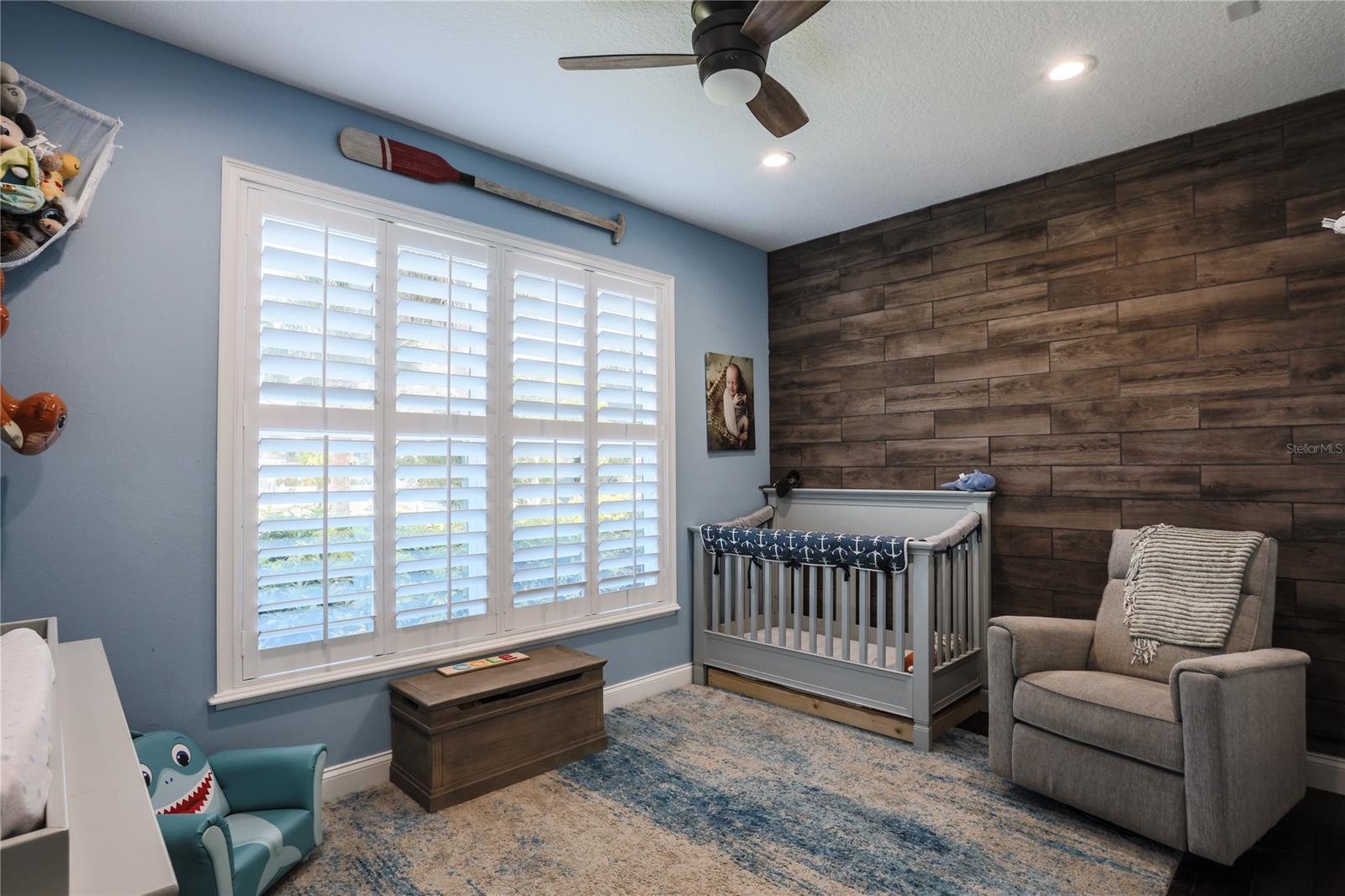 Yacht Club Island Estate - Residential