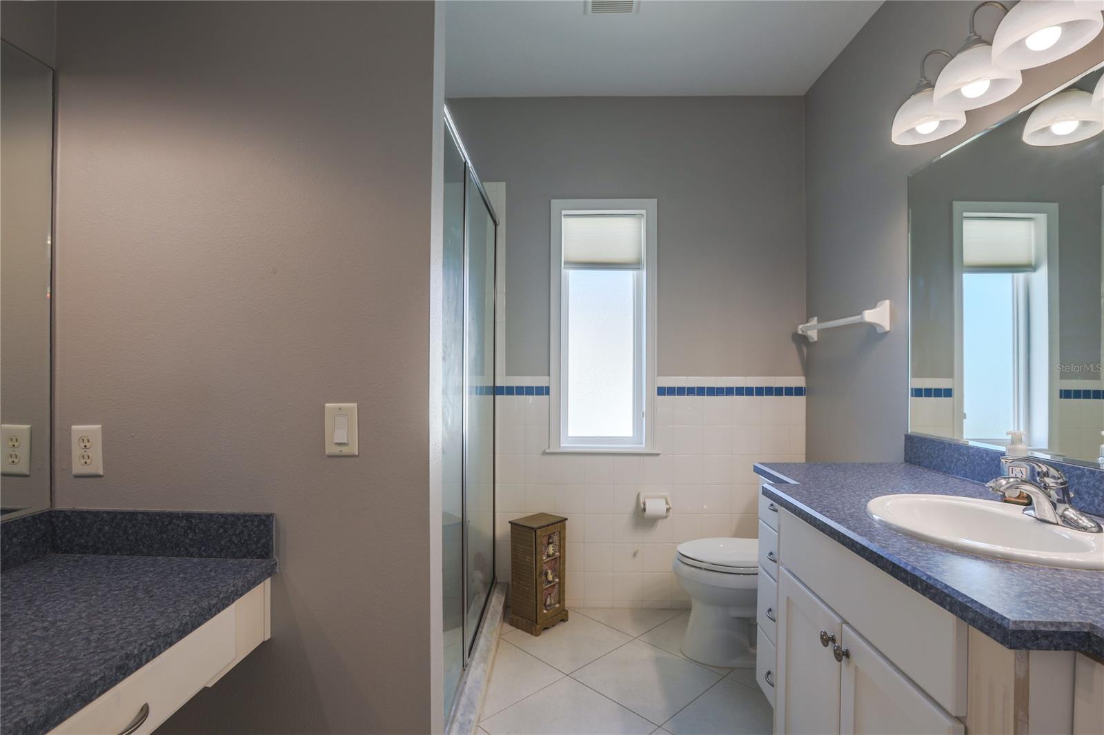 Yacht Club Island Estate - Residential