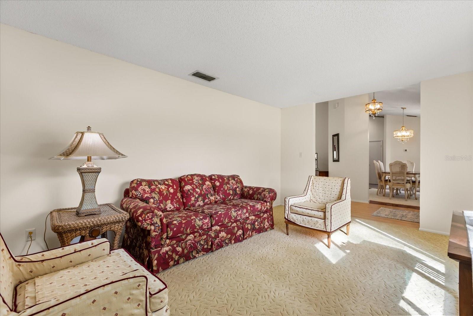 GREATER COUNTRY ESTATES - Residential