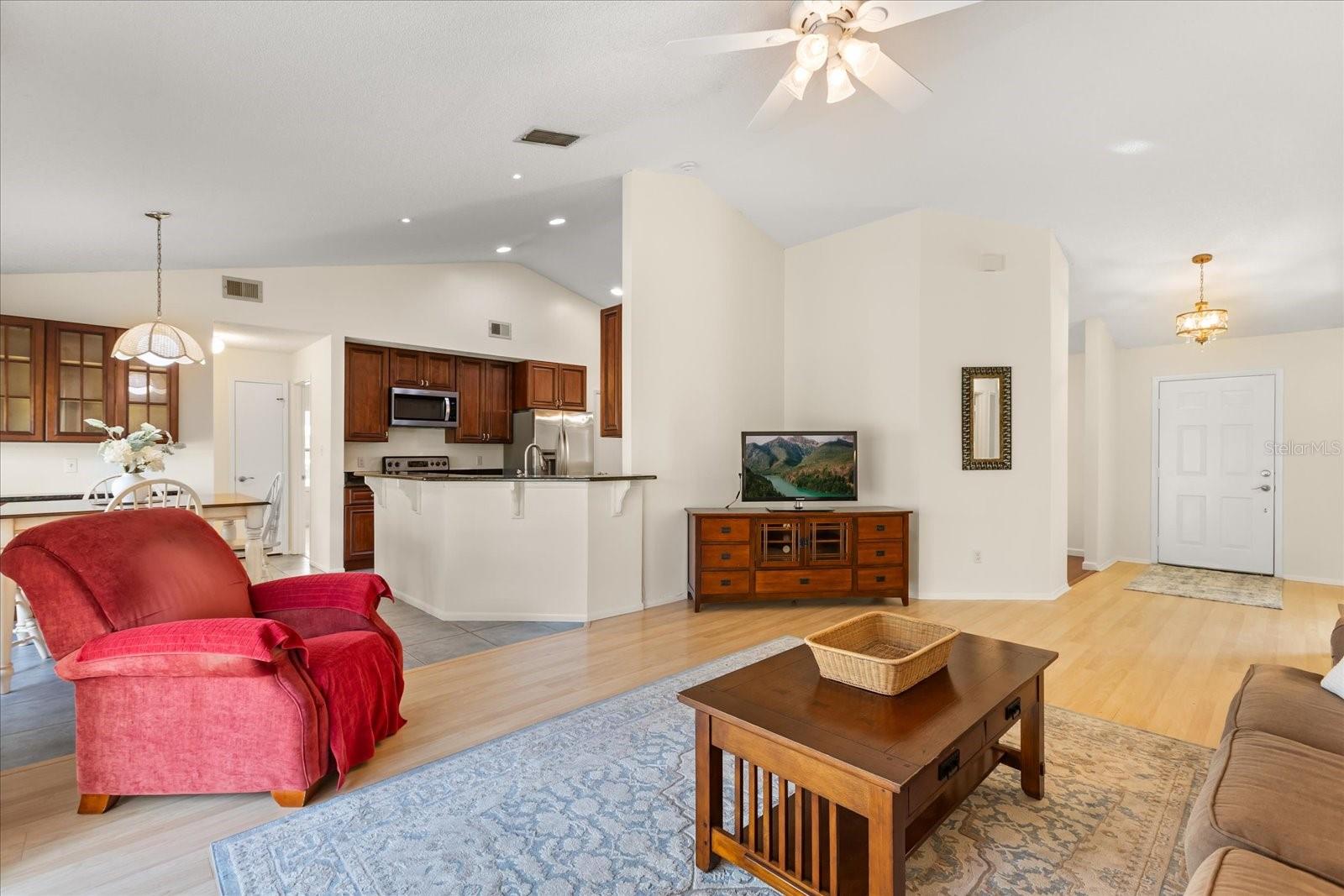 GREATER COUNTRY ESTATES - Residential