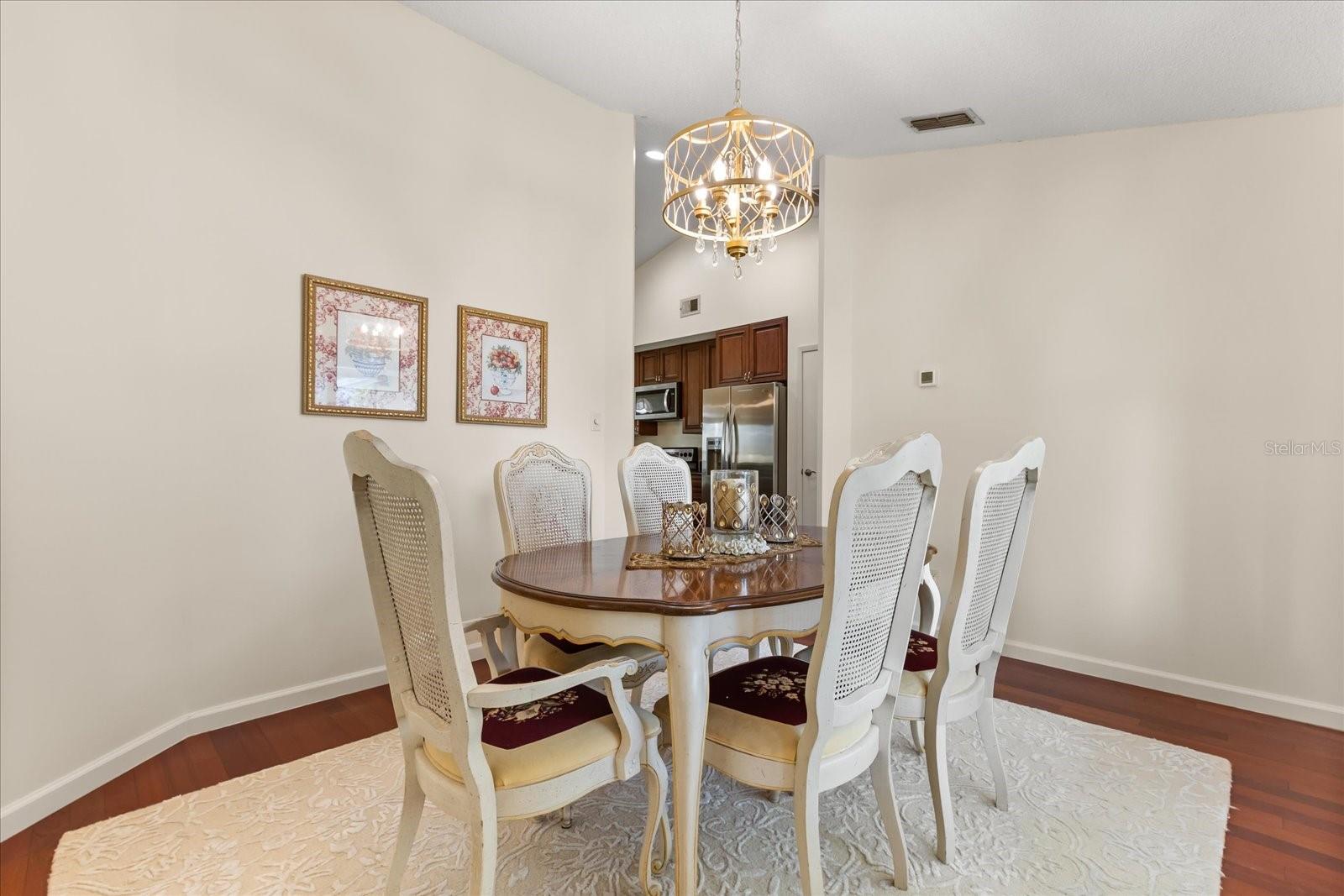 GREATER COUNTRY ESTATES - Residential