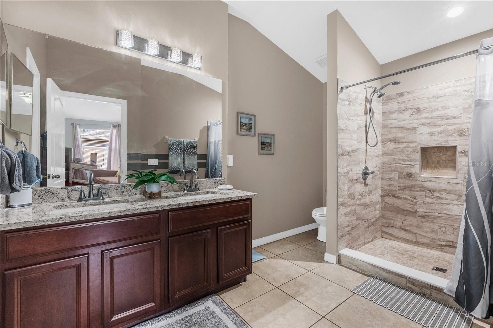 CARTER GLEN - Residential