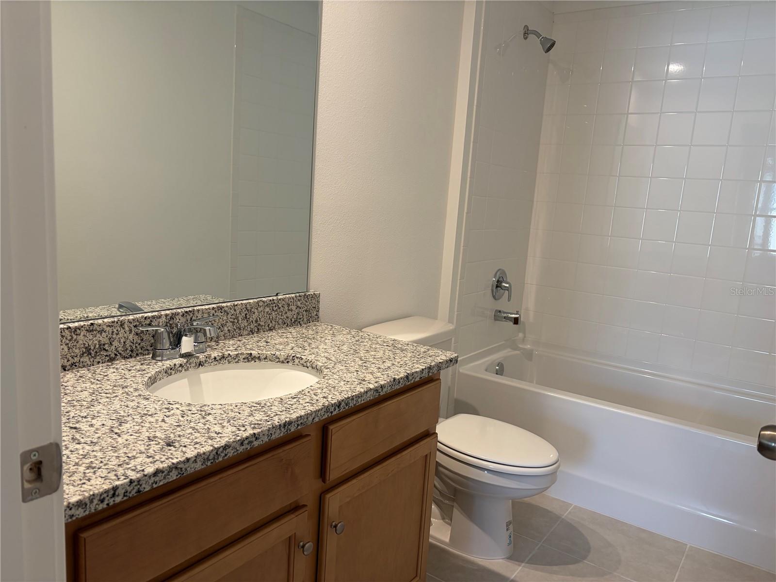 RAINWOOD - Residential Lease