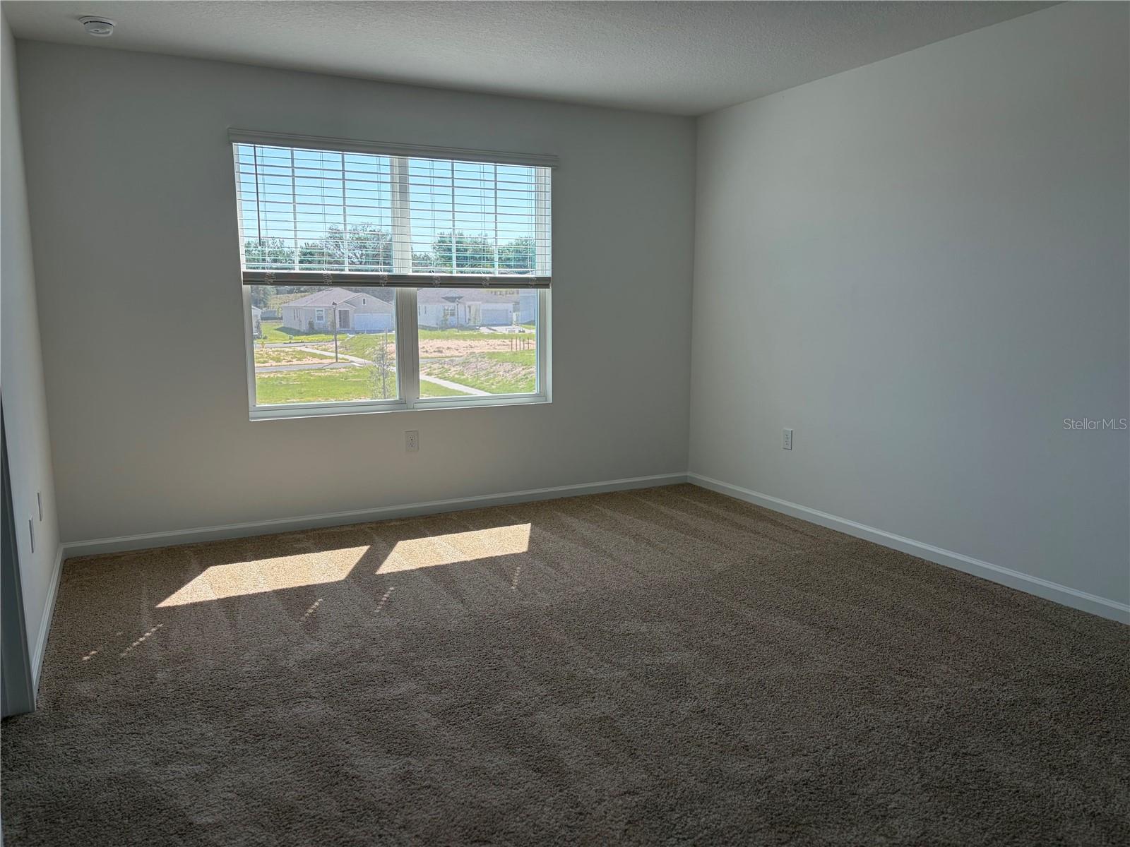 RAINWOOD - Residential Lease