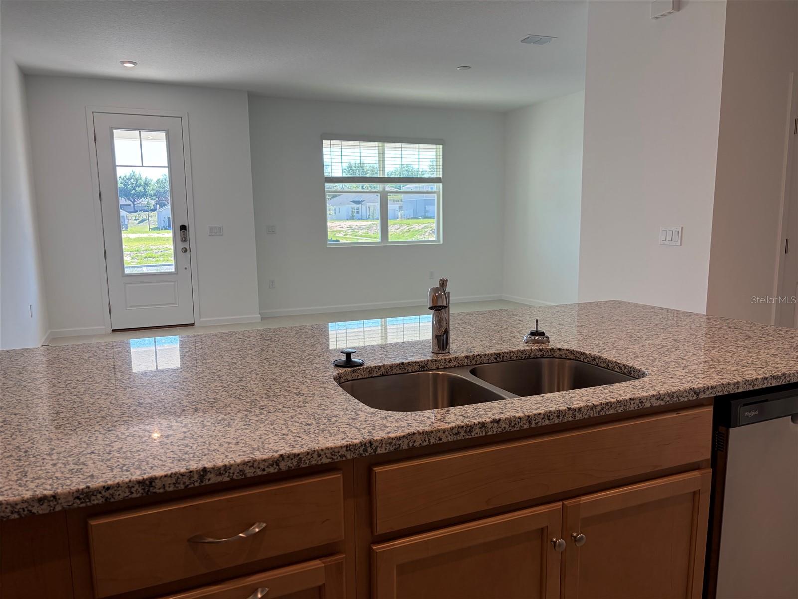 RAINWOOD - Residential Lease