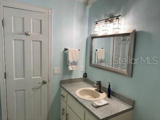 ROLLING RANCH ESTATES - Residential Lease