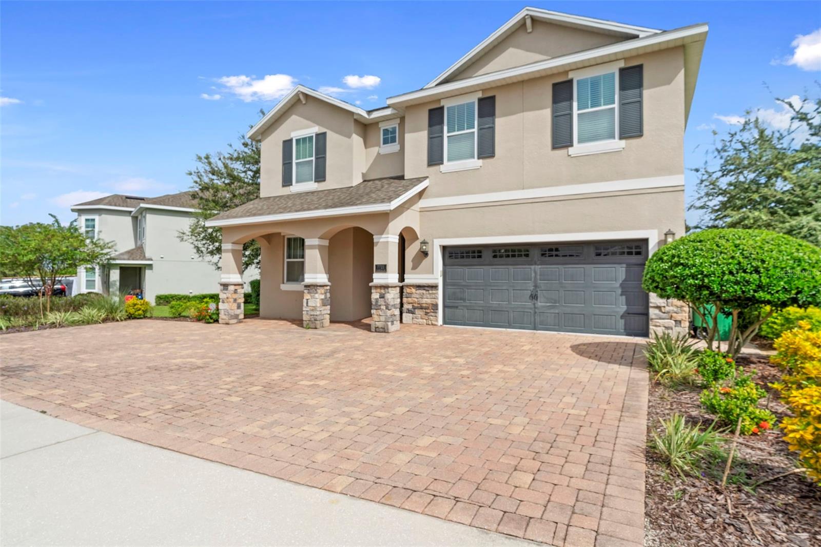 7721 FAIRFAX DRIVE