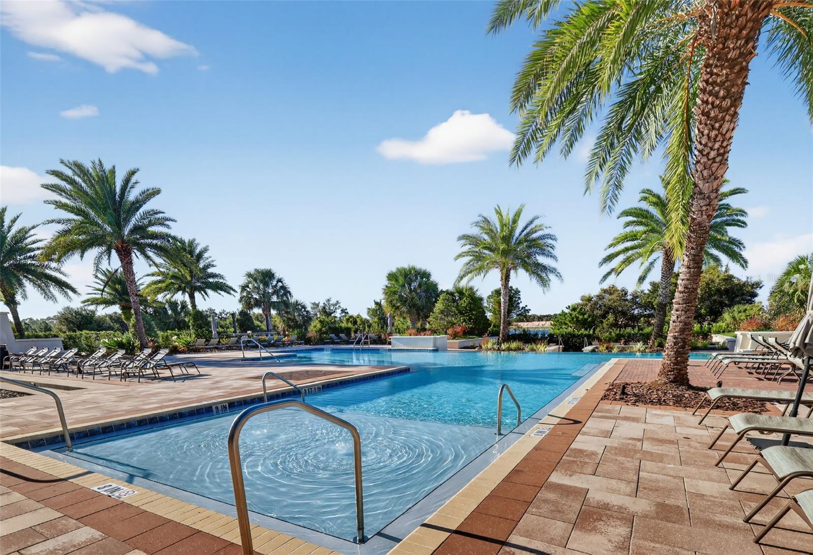 HAWKSMOOR PH 2 - Residential