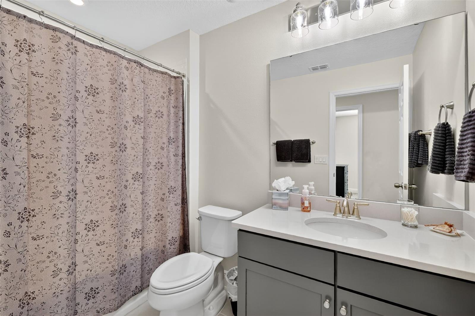 HAWKSMOOR PH 2 - Residential