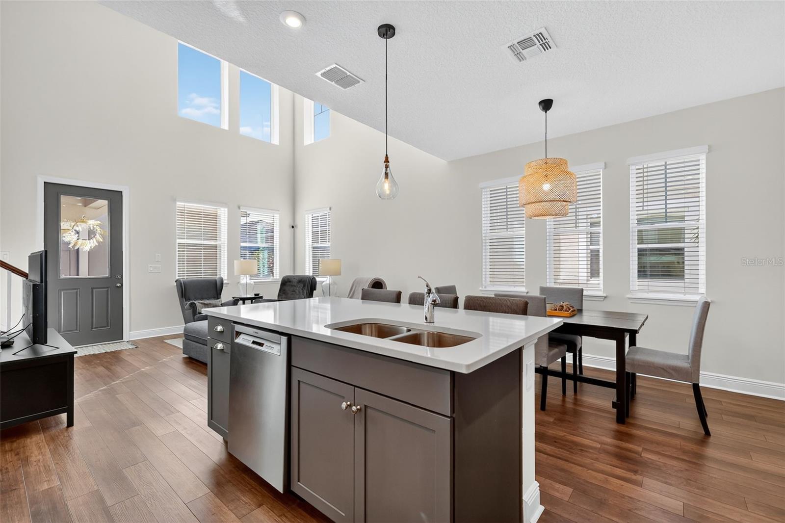 HAWKSMOOR PH 2 - Residential