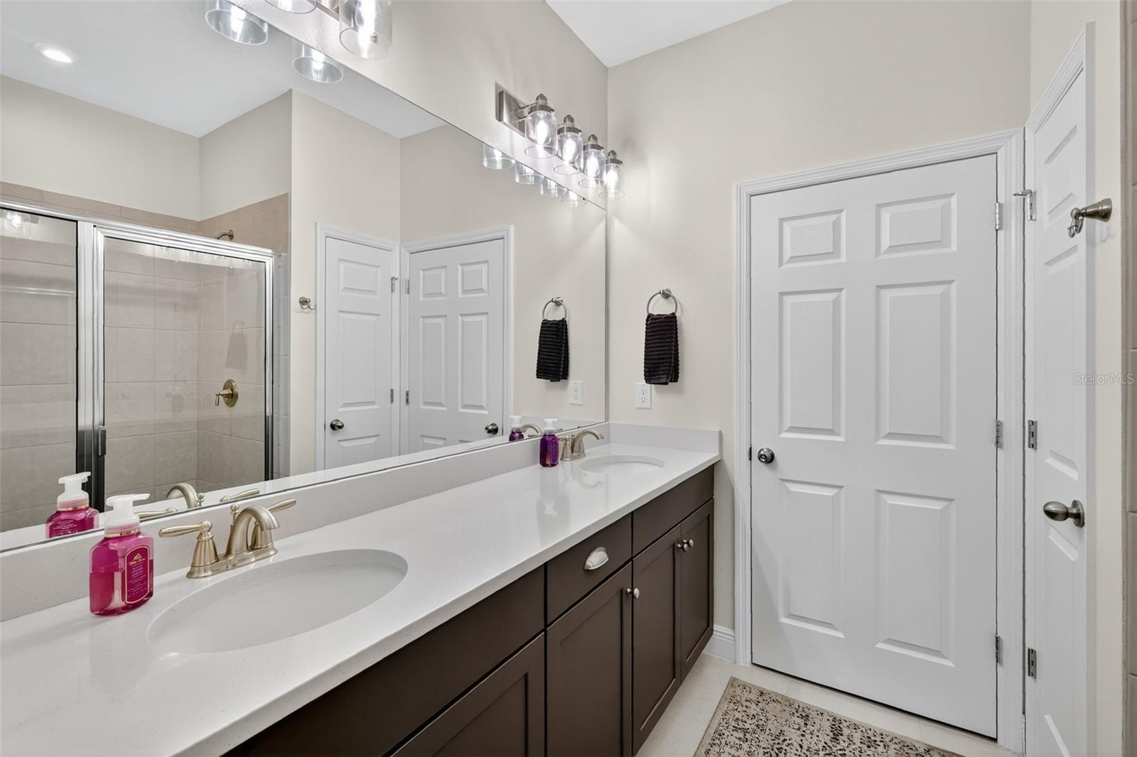 HAWKSMOOR PH 2 - Residential