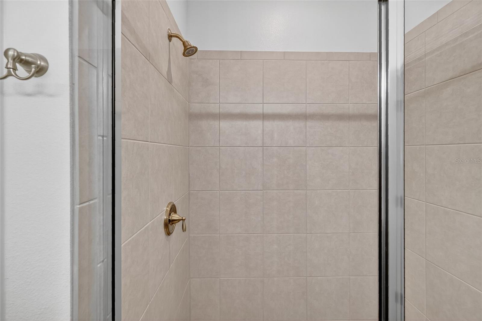 HAWKSMOOR PH 2 - Residential