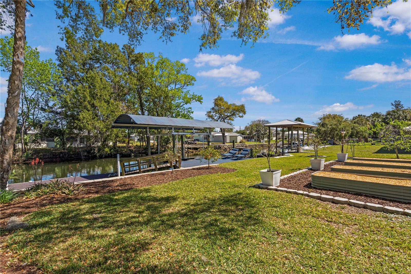 INDIAN WATERS UNIT 03 - Residential