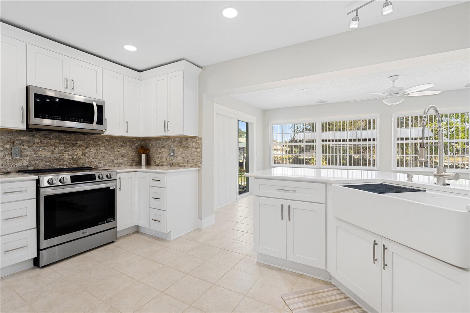 INDIAN WATERS UNIT 03 - Residential