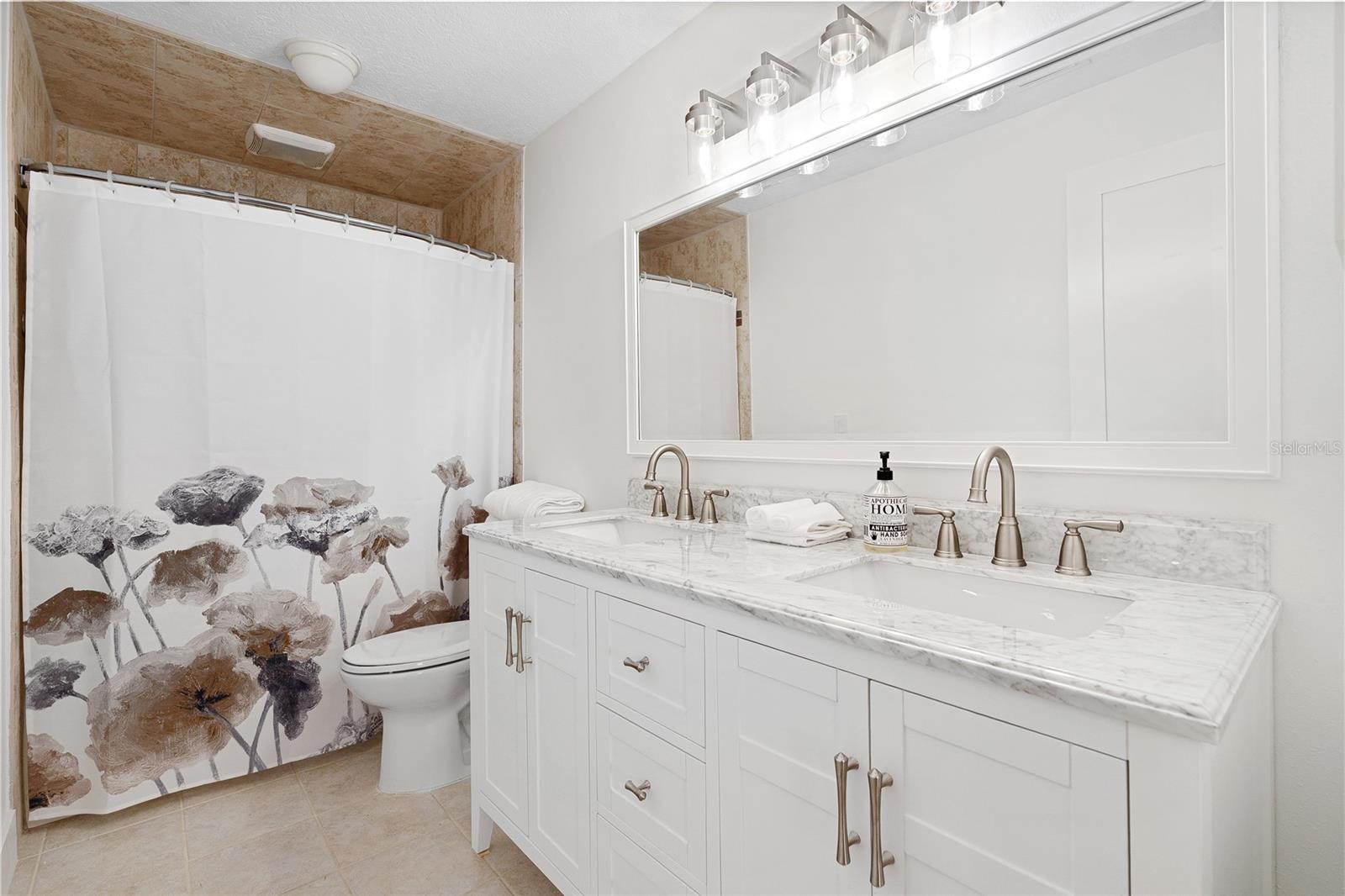 INDIAN WATERS UNIT 03 - Residential