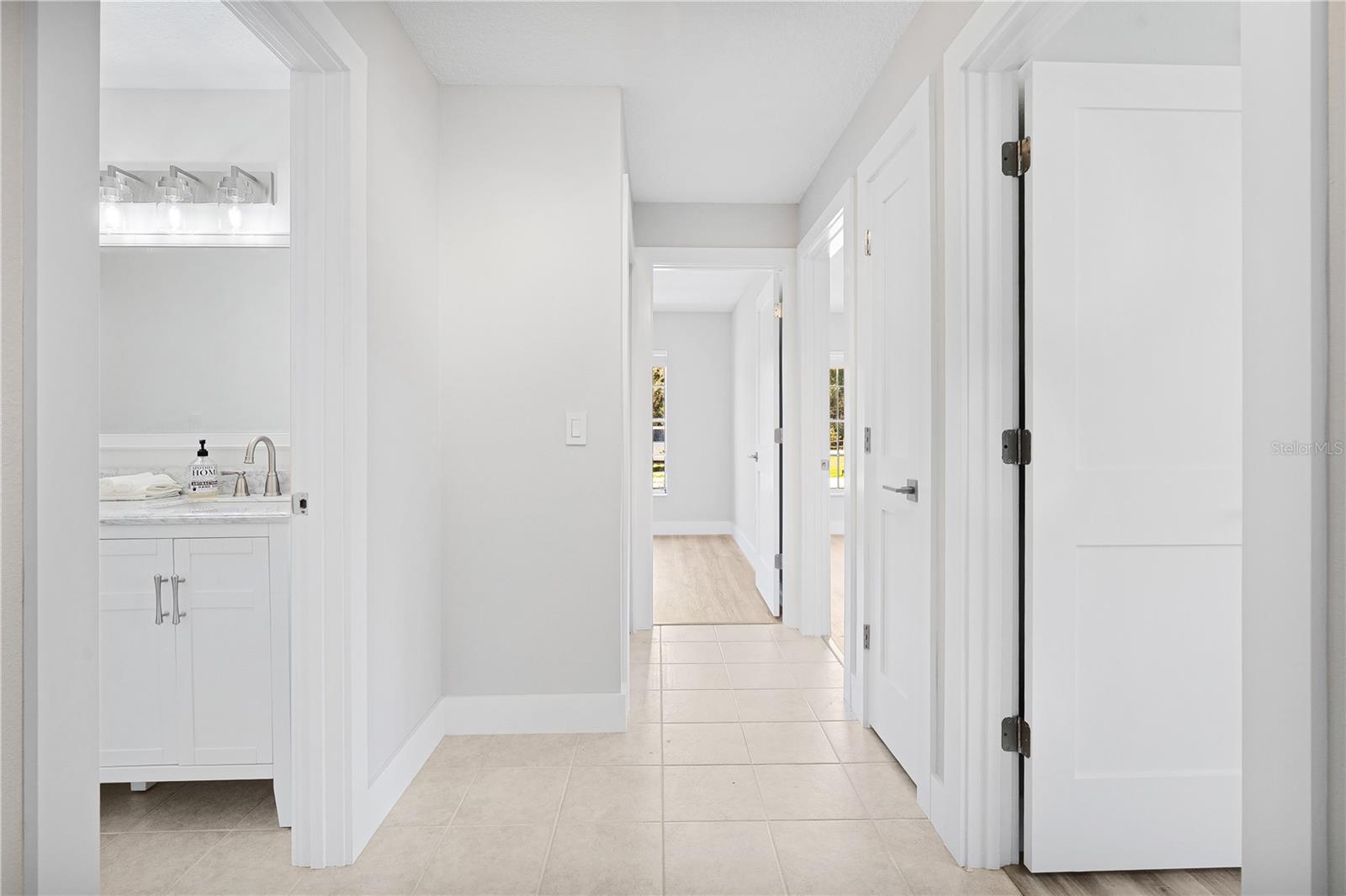 INDIAN WATERS UNIT 03 - Residential