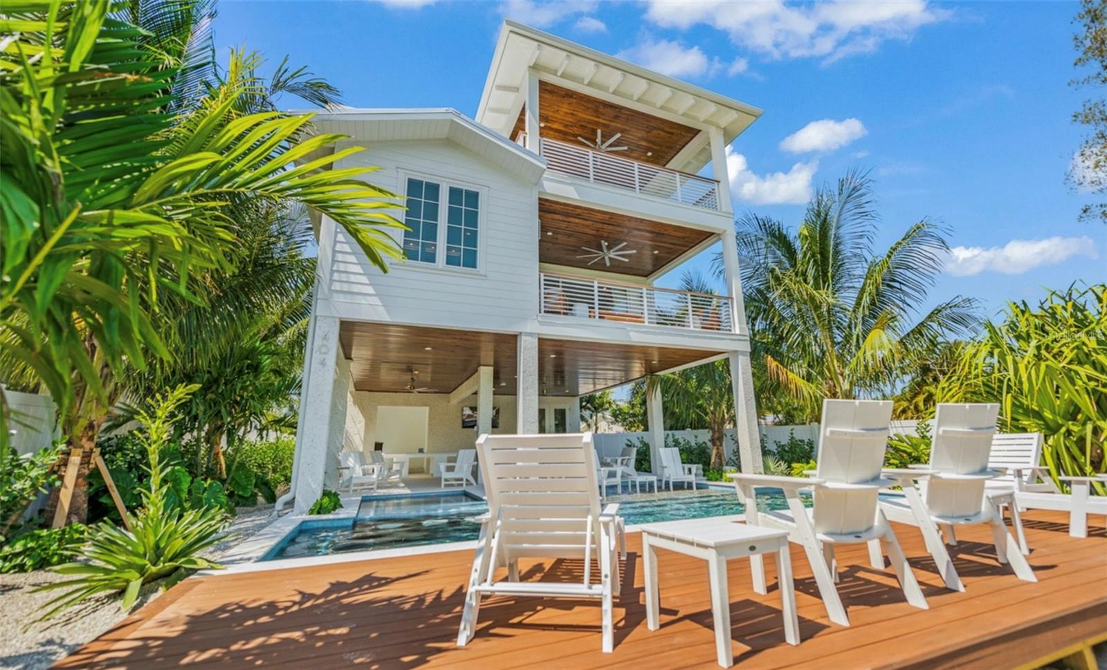 404 NORTH SHORE DR
