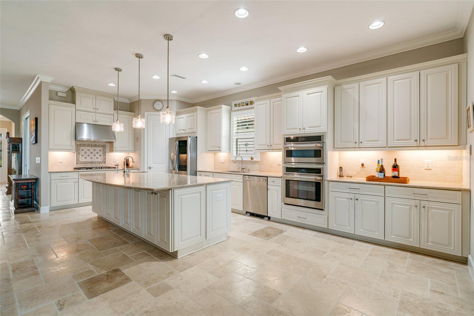 BELLACINA BY CASEY KEY PH 3 - Residential