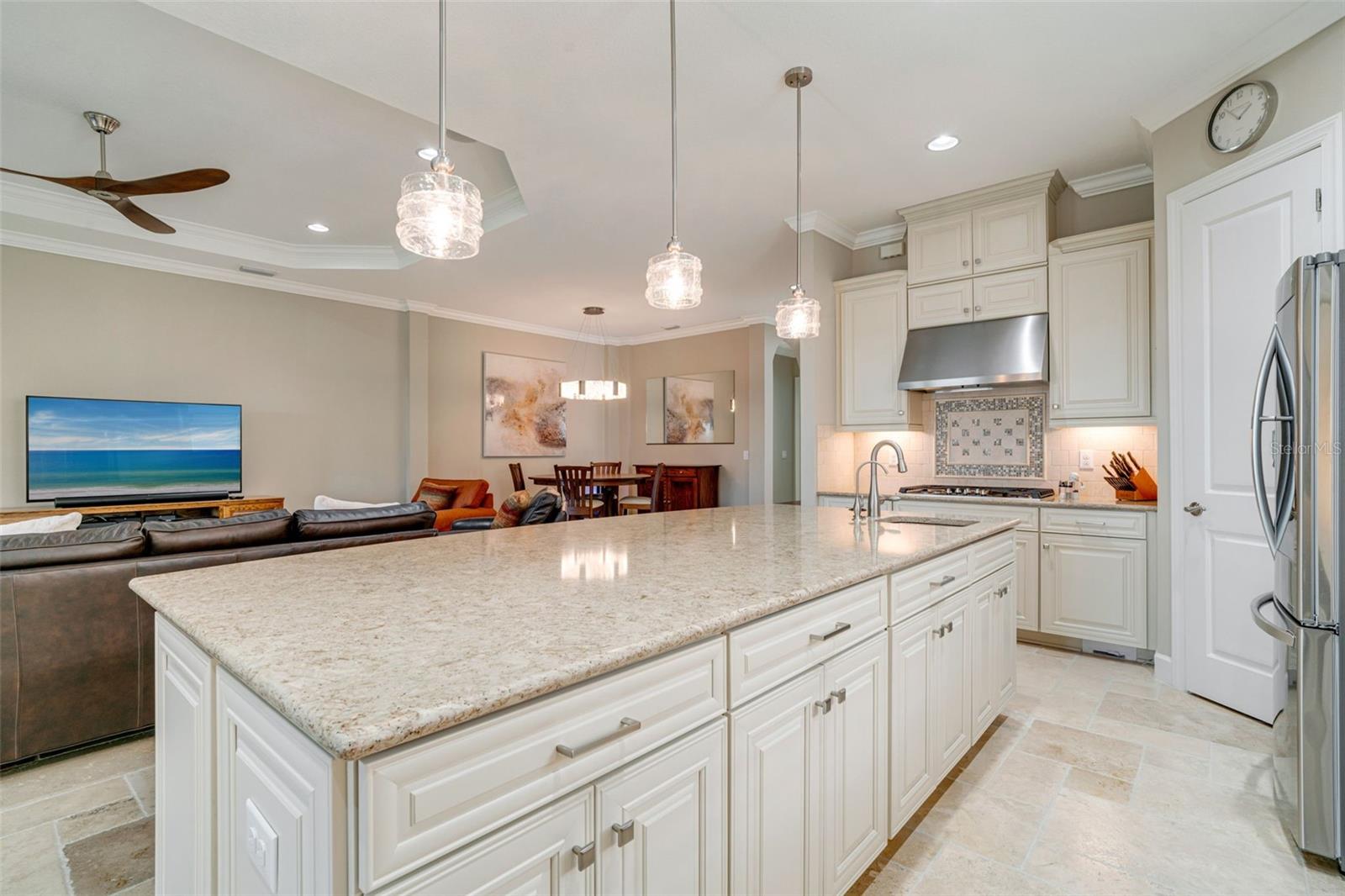 BELLACINA BY CASEY KEY PH 3 - Residential