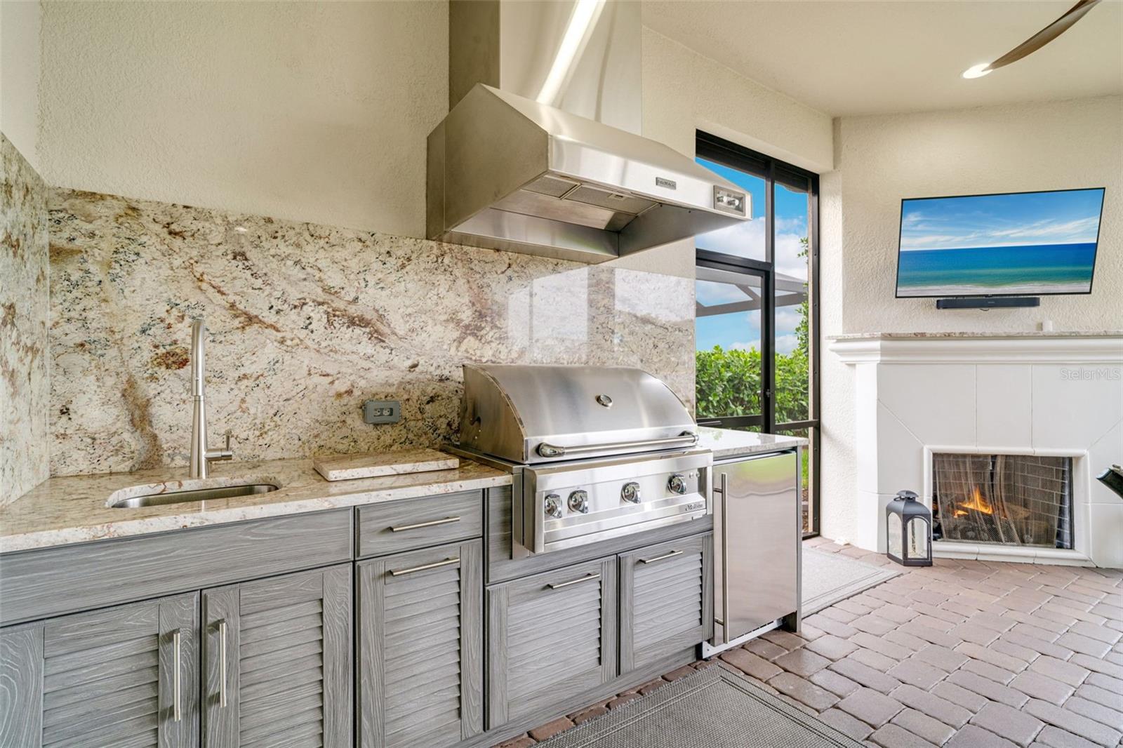 BELLACINA BY CASEY KEY PH 3 - Residential